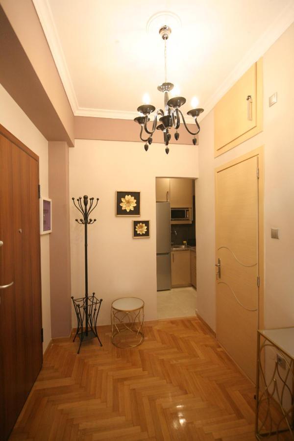 Denise Luxury Apartment-centre Of Athens,kolonaki * Athens